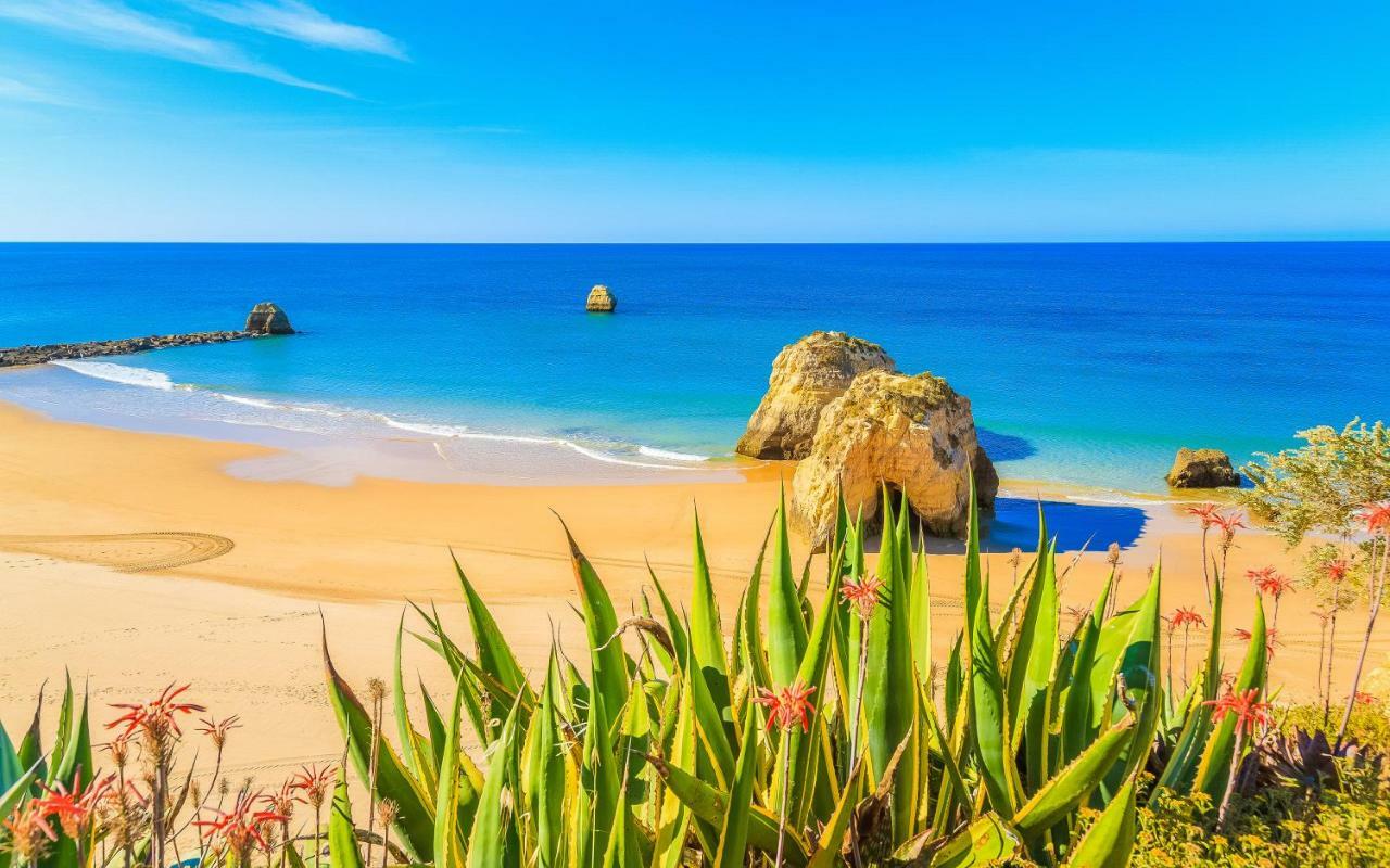 Lovely Oceanview Beach House Portimão Exterior foto